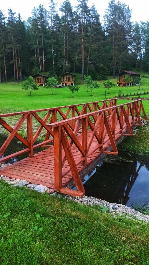 Готель Orupohja Kaempingud Ja Telkimisala Пилва Екстер'єр фото