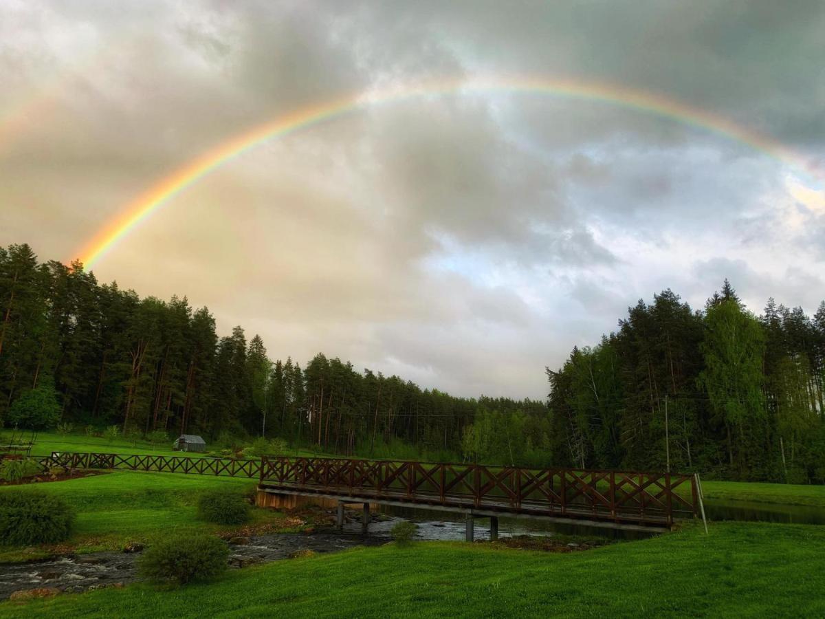 Готель Orupohja Kaempingud Ja Telkimisala Пилва Екстер'єр фото